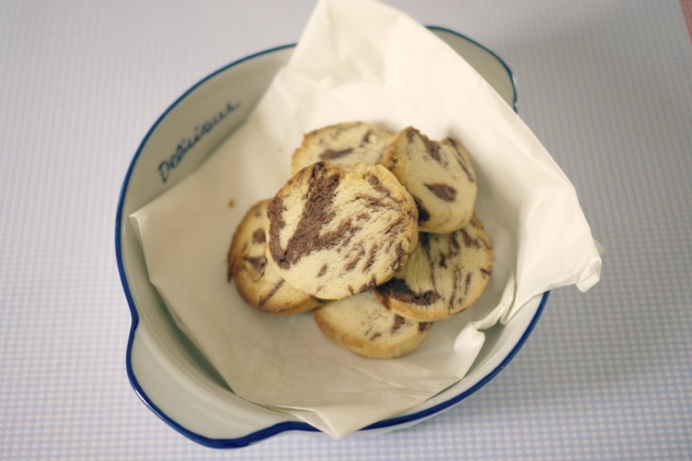 condensedmilkmarblecookies002
