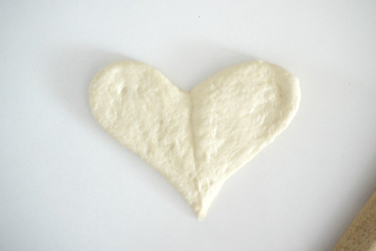 heart shape buns // mono+co