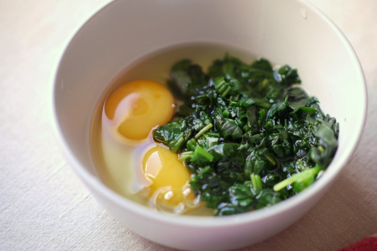 spinach mushroom frittata 003