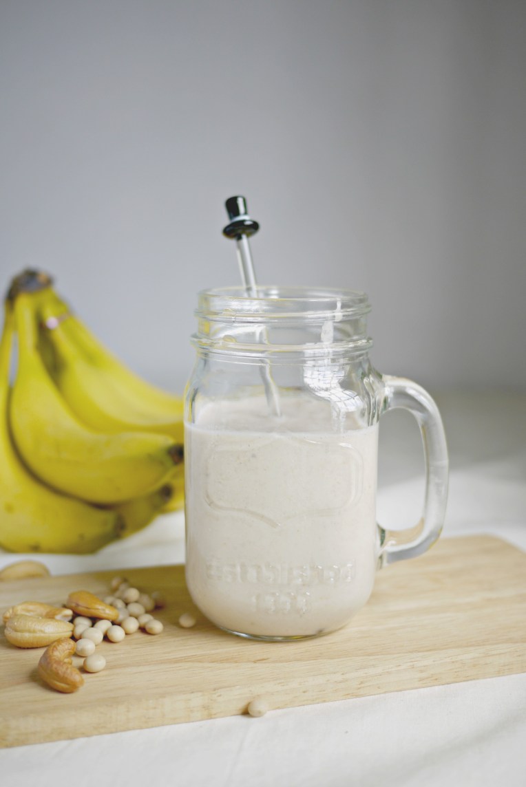Banana Cashew Soy Milk Smoothie // Mono+Co