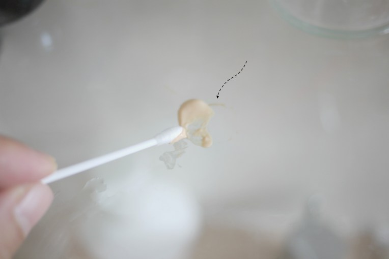 Housekeeping : Removing Rust Stain On Glass // Mono+Co