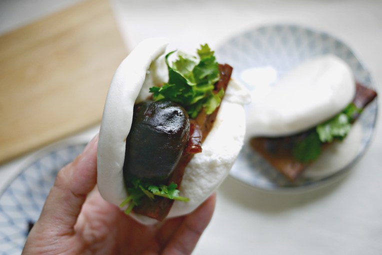 veg braised pork bun 003