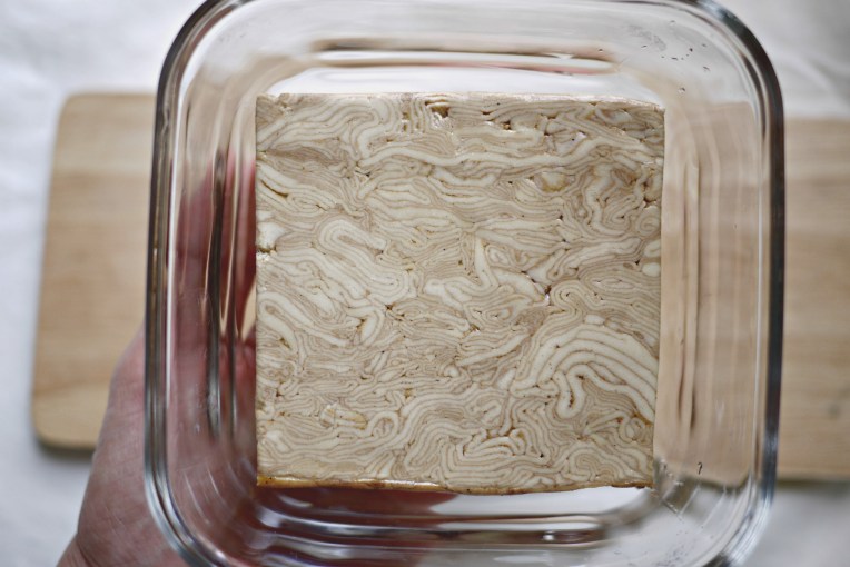 veg braised pork bun 007