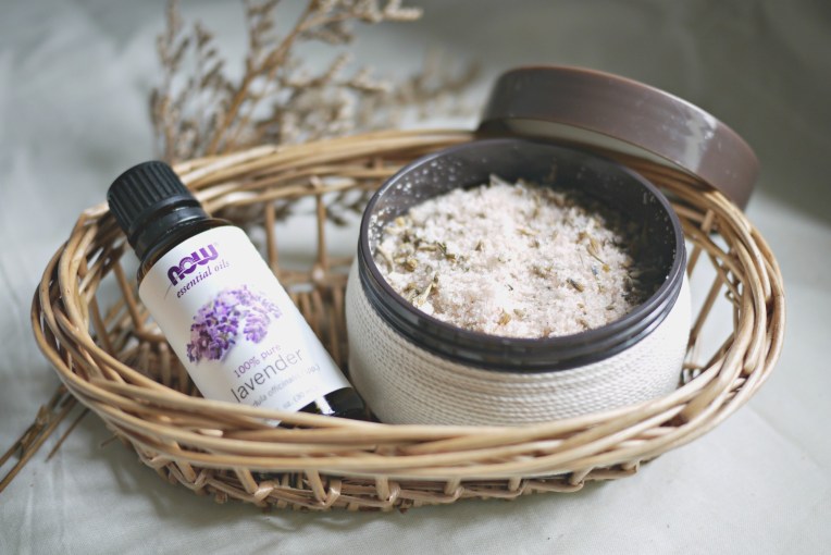 DIY Lavender Potpourri // Mono+Co