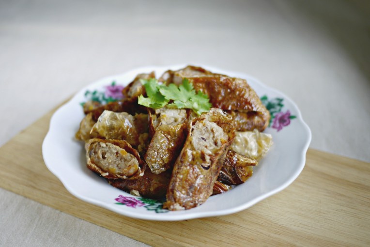 2016-10-10-003tossednoodles_nhorhiang