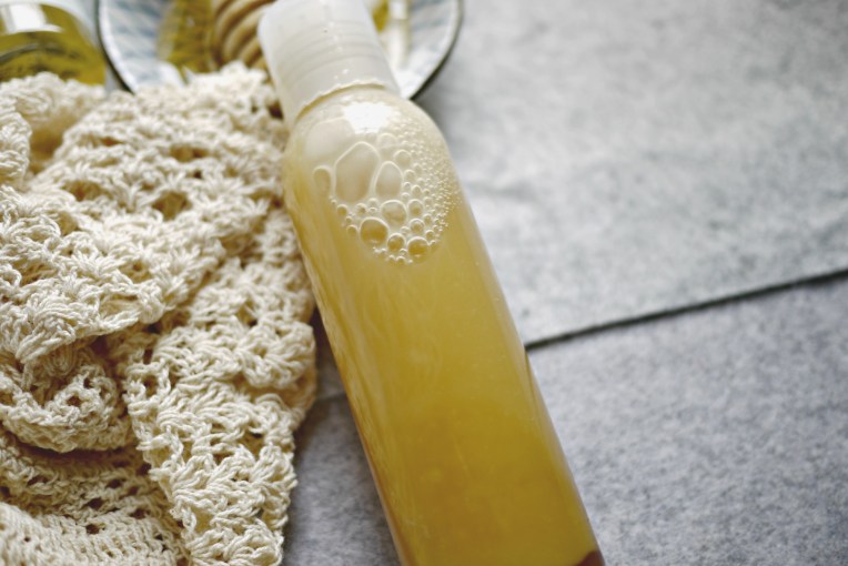 Homemade Honey + Apricot Oil Body Wash // Mono + Co