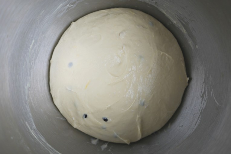 Passion Fruit Walnut Taro Country Bread // Mono + Co