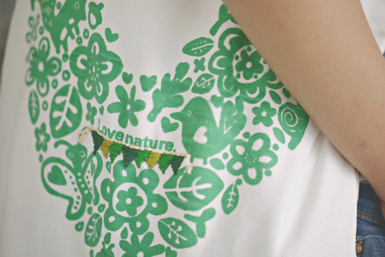 Green Monday : 327 Days Cotton Tote // Mono + Co