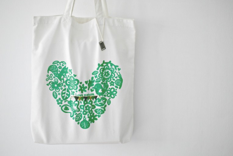 Green Monday : 327 Days Cotton Tote // Mono + Co