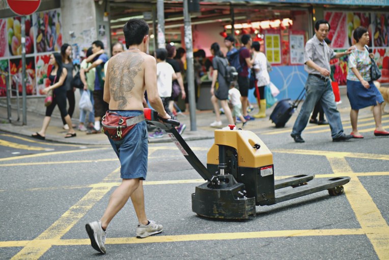 Eco-Friendly Traveller : Hong Kong // Mono + Co