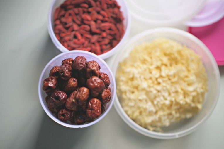 No Frills Shopping // Mono + Co