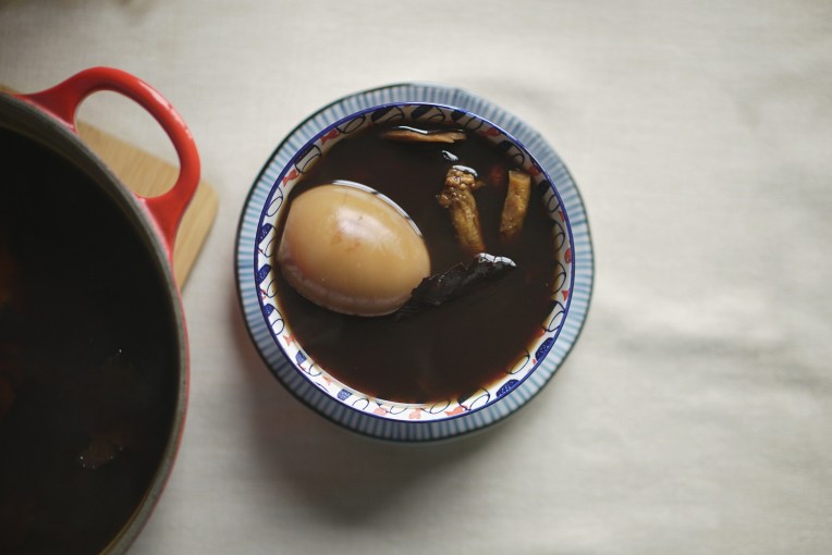 Eight Treasures Herbal Soup [八珍汤] // Mono + Co