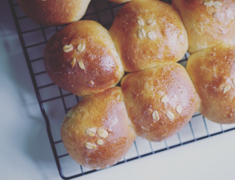 Homemade Oat Flour // Mono + Co