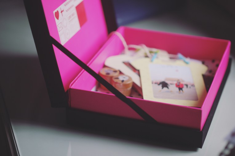 From Trash To Treasure : Upcycled Mooncake Boxes // Mono + Co